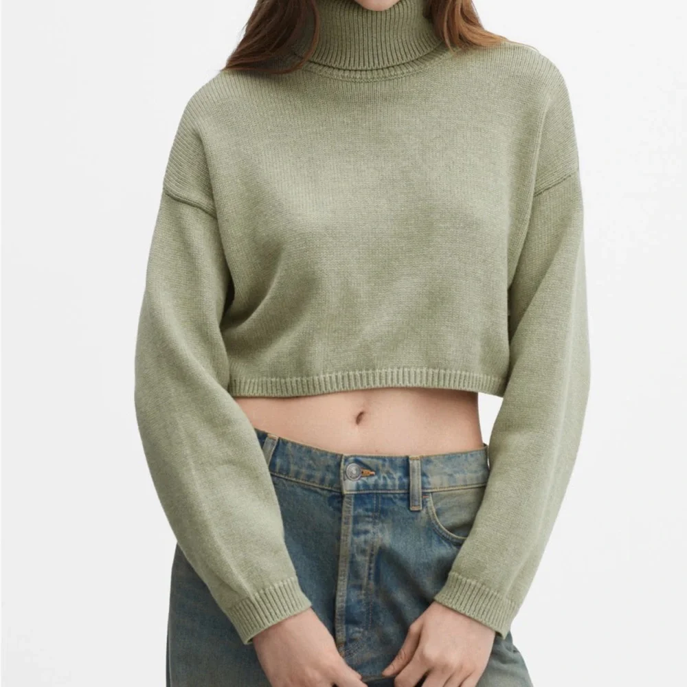 Mango Olive Green Turtleneck Sweater - Picture 1 of 3